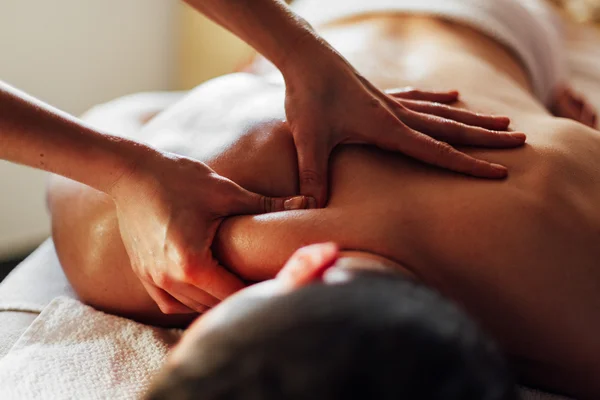 Unlock Your Natural Healer Within with a Therapeutic Siwonhe Massage